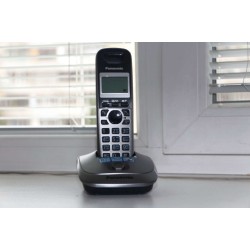 KX-TG2511RUM БЕСПРОВОДНОЙ ТЕЛЕФОН СТАНДАРТА DECT